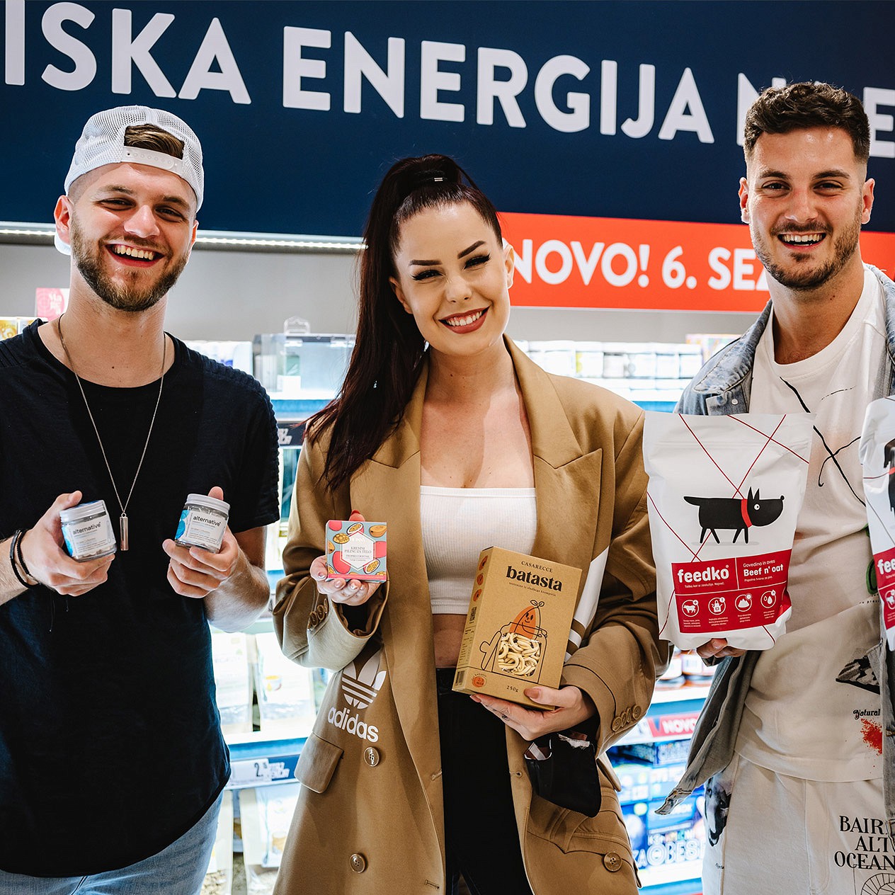 Znani slovenski TikTokerji obožujejo izdelke 6. sezone! Znani slovenski TikTokerji obožujejo izdelke 6. sezone!